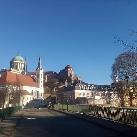 Vandrerhjem Esztergom Central