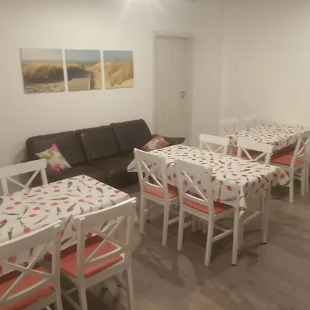 Esztergom Central * Esztergom