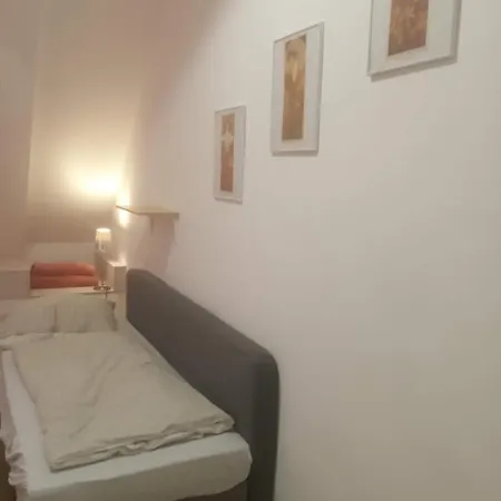 Esztergom Central Vandrerhjem