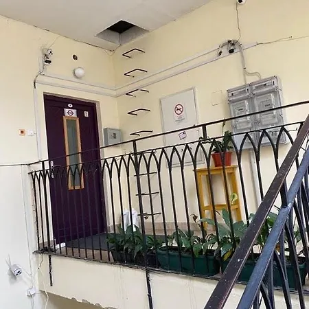 Esztergom Central Hostel *