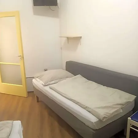 Esztergom Central Hostel Ostrzyhom