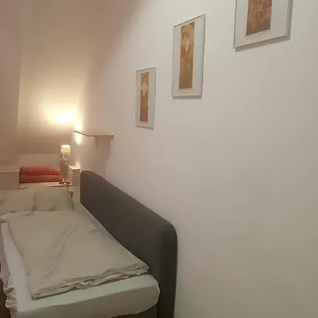 Esztergom Central Hostel Ostrzyhom