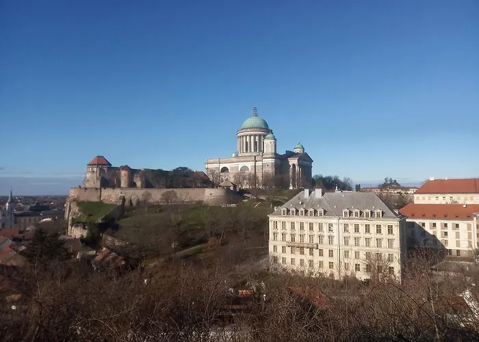 Esztergom Central