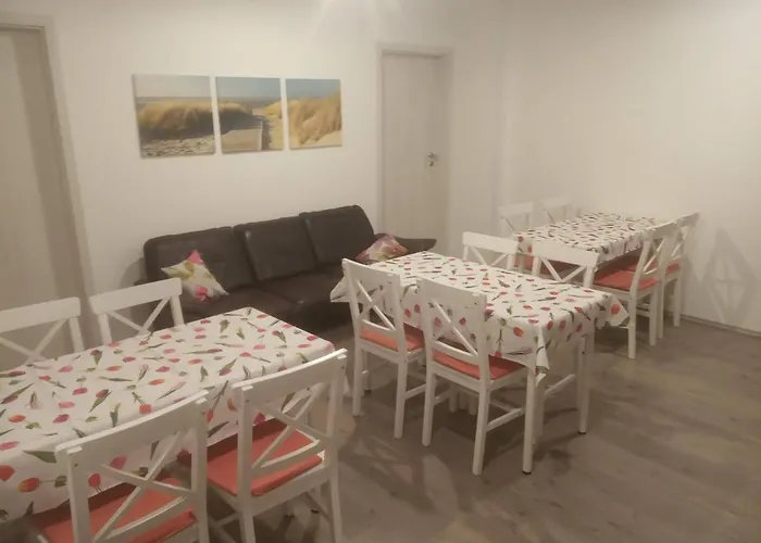 Esztergom Central * Estergon